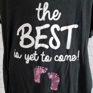 It's a girl gender reveal maternity shirt